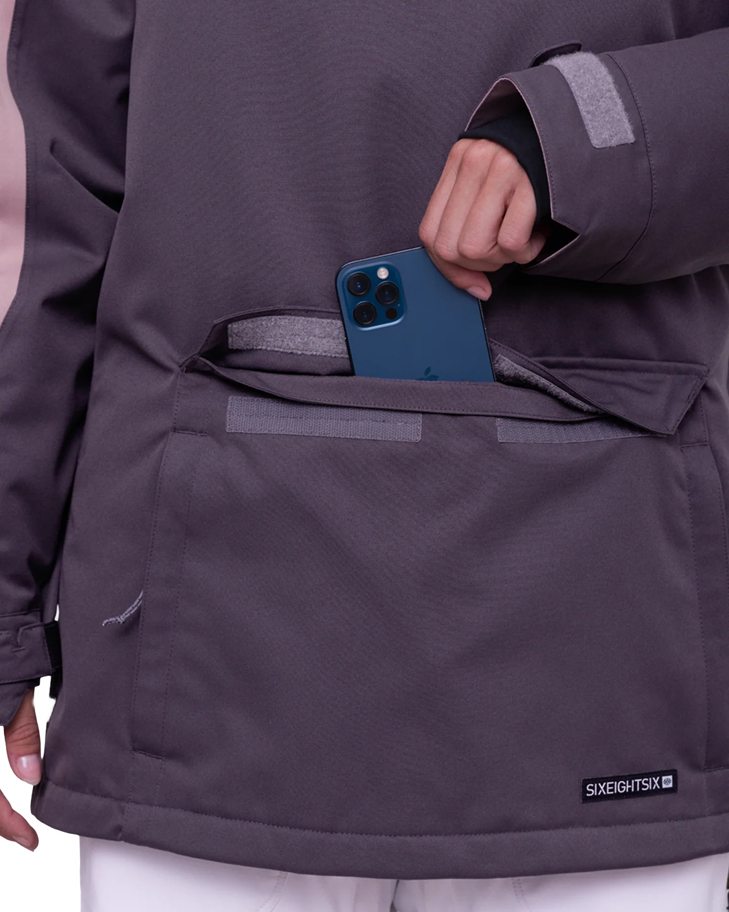 686 Women's Upton Anorak - Charcoal Colorblock (Size XS) - Image 7