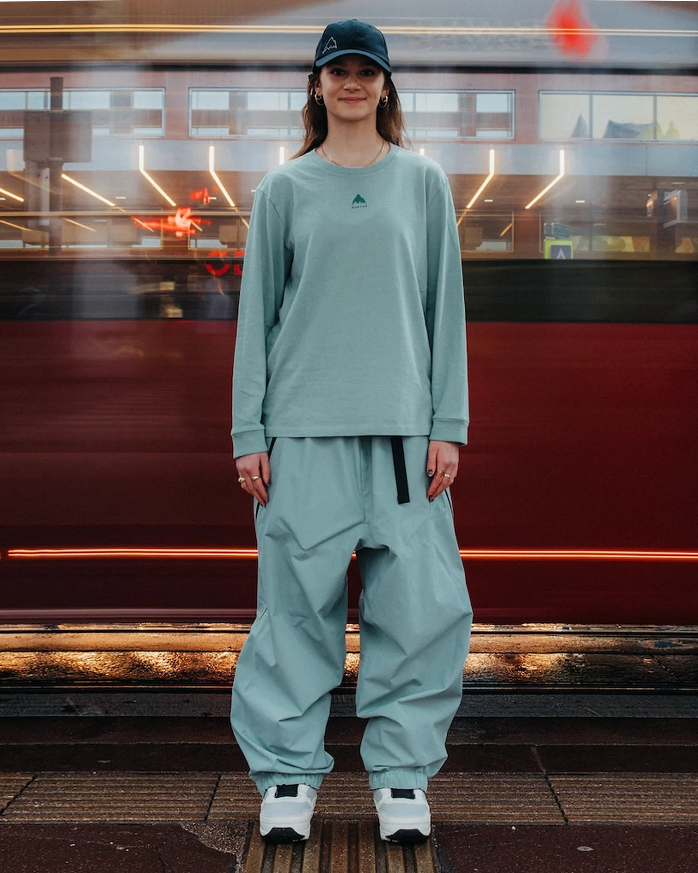 Burton Futurelust Longsleeve Tee - Image 7