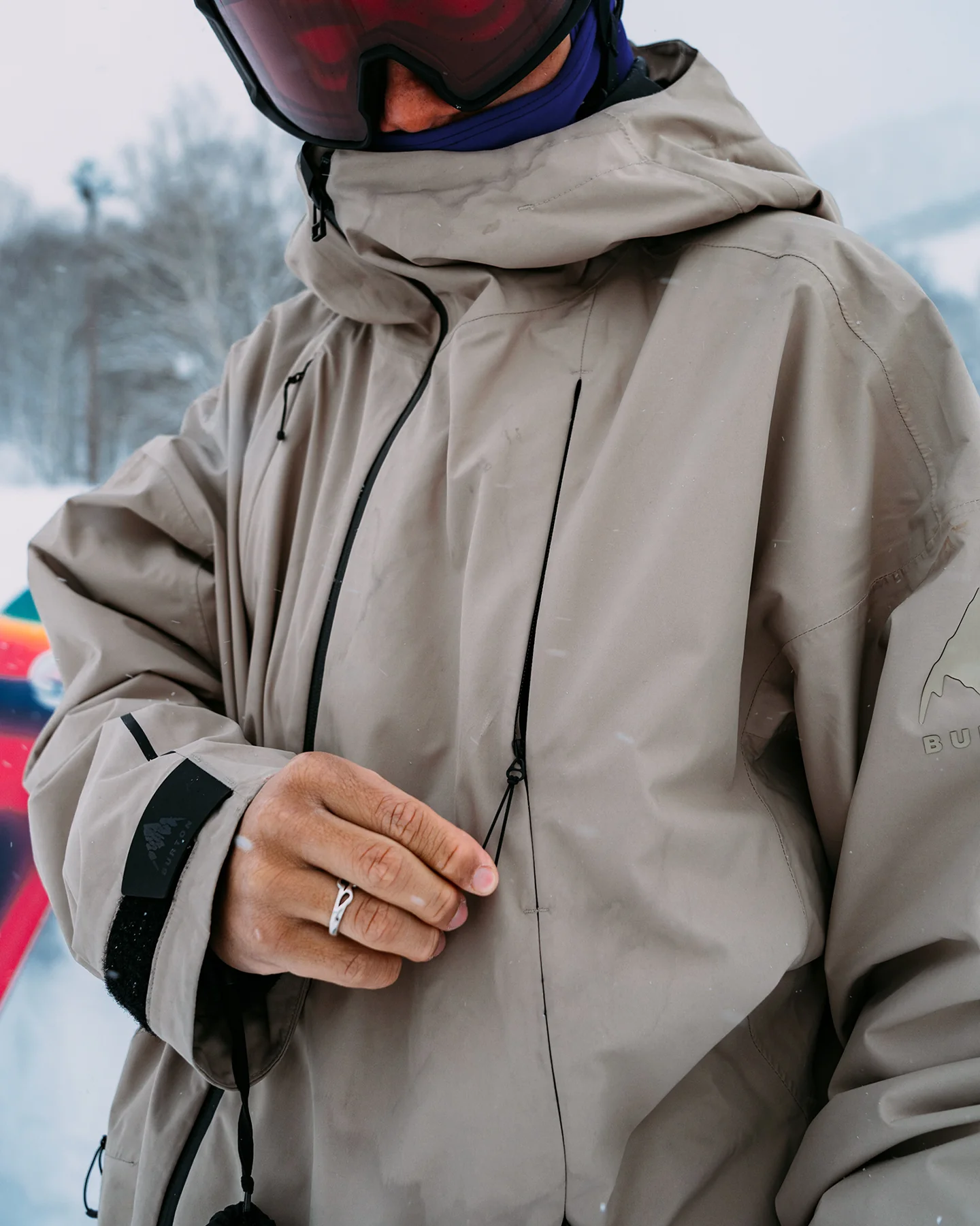 Burton Futuretrust 2L Snow Jacket - Summit Taupe - Image 5