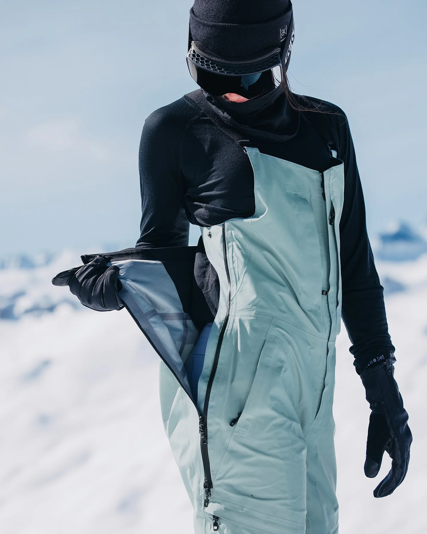 Burton Women's [ak]® Kimmy GORE-TEX® 3L Snow Bib - Petrol Green - Image 5
